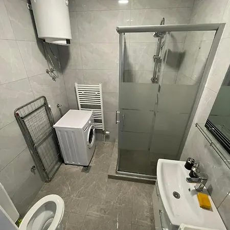 Stara Jezgra * טוזלה